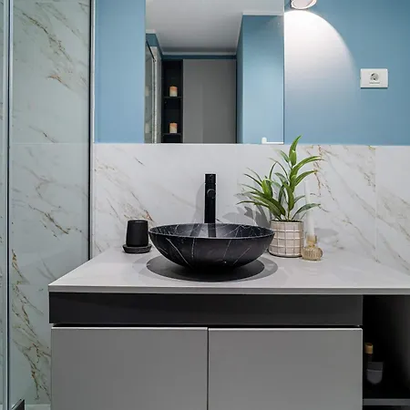 1-bedroom Flat In Piata Universitatii דירה בוקרשט