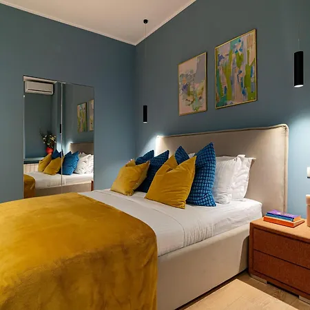 Celestial Azure - Tranquil 1br In Piata Universitatii Apartment