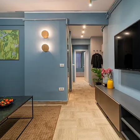 Apartment Celestial Azure - Tranquil 1br In Piata Universitatii Bucharest