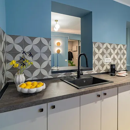Apartment Celestial Azure - Tranquil 1br In Piata Universitatii *